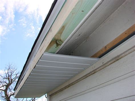 installing sheet metal fascia trim